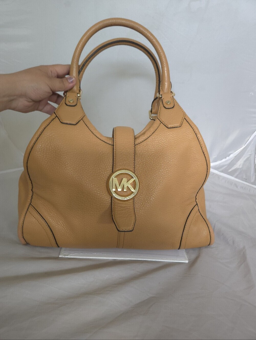 Michael Kors Hudson Large Pebbled Leather Satchel Bag Tan Luggage Gold MK Logo
